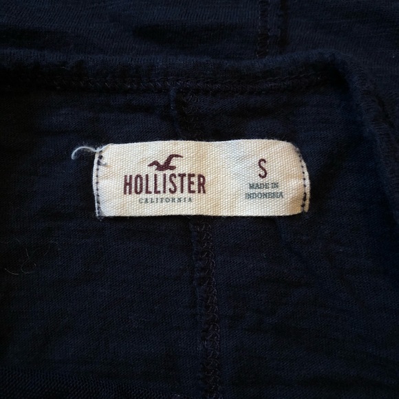 Hollister tank top - Picture 3 of 3